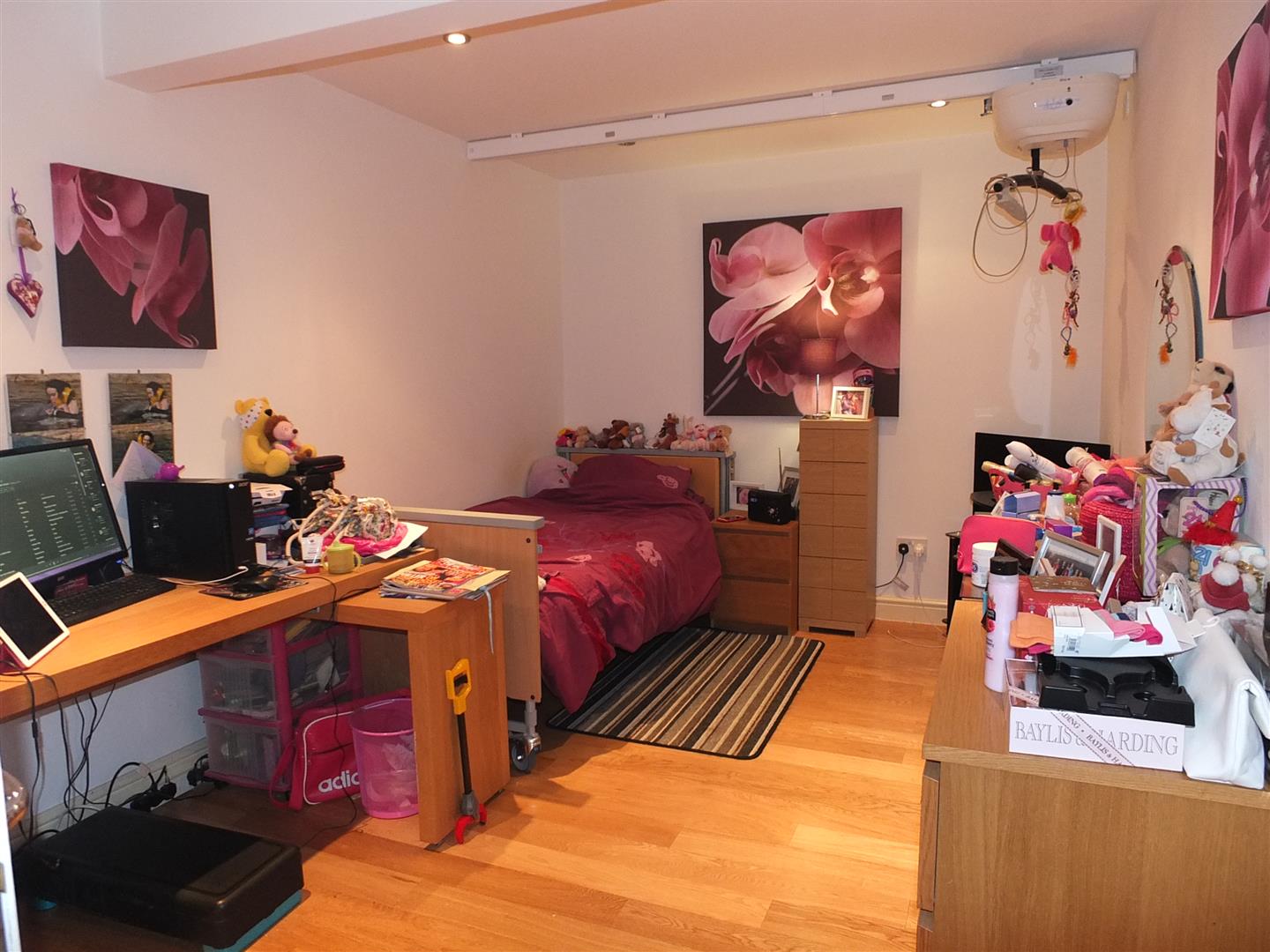 GROUND FLOOR BEDROOM